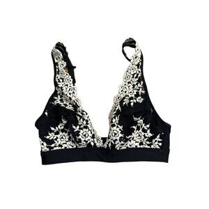 Wacoal Embrace Lace Bra 32A 32B 32C Black Wire Free Soft-Cup Bralette 852191